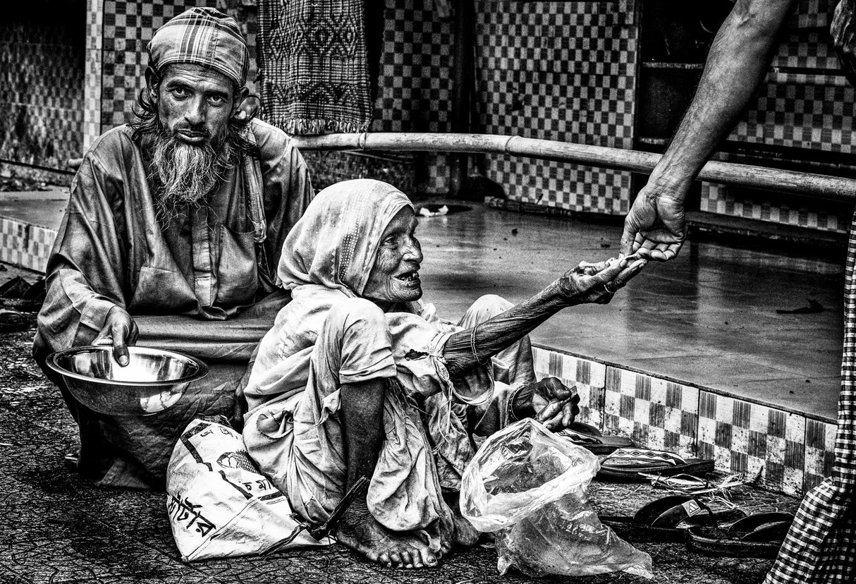 Asking for some help - Bangladesh Poster och Canvastavla