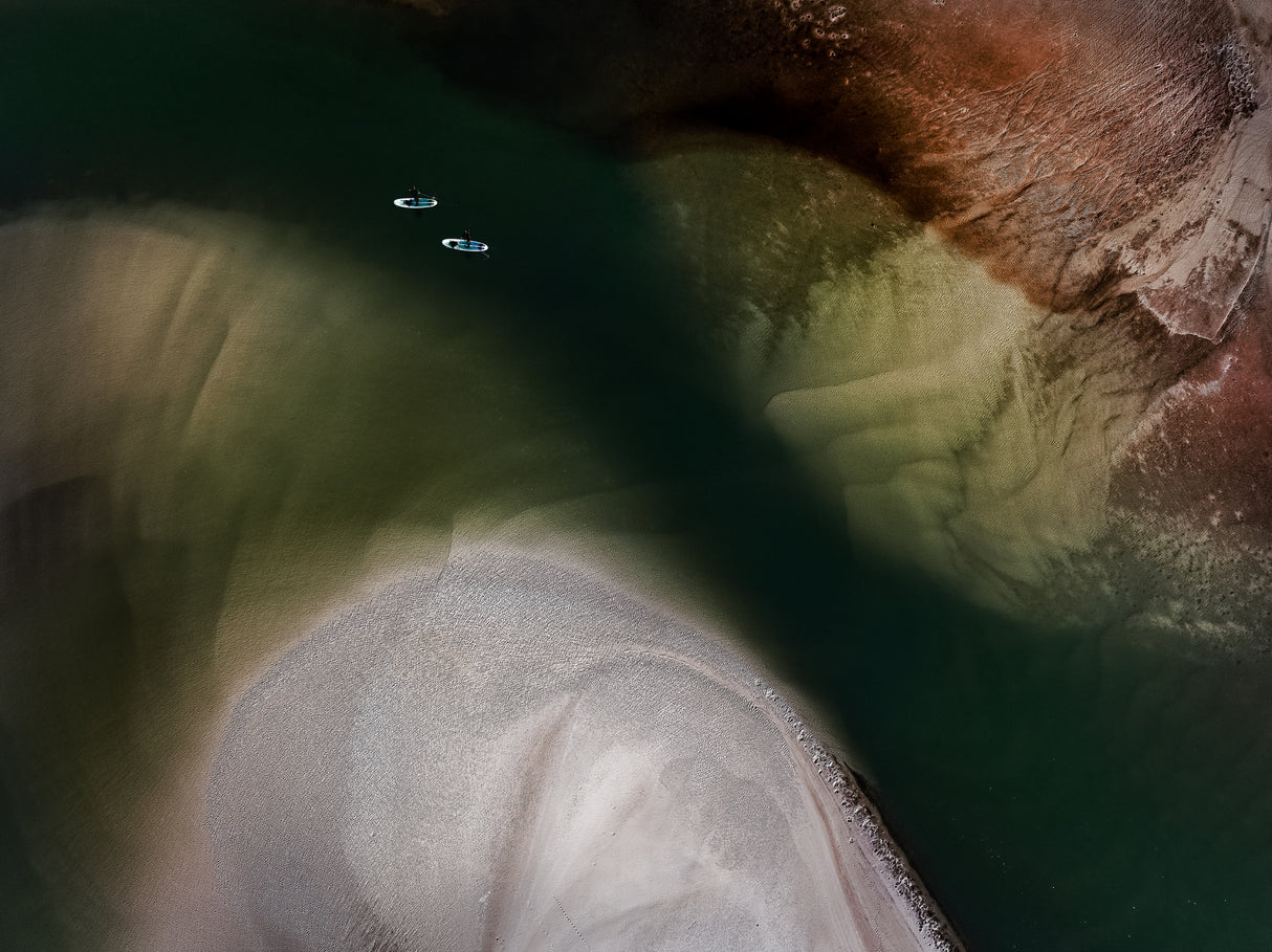 Paddling in a sandy river Poster och Canvastavla