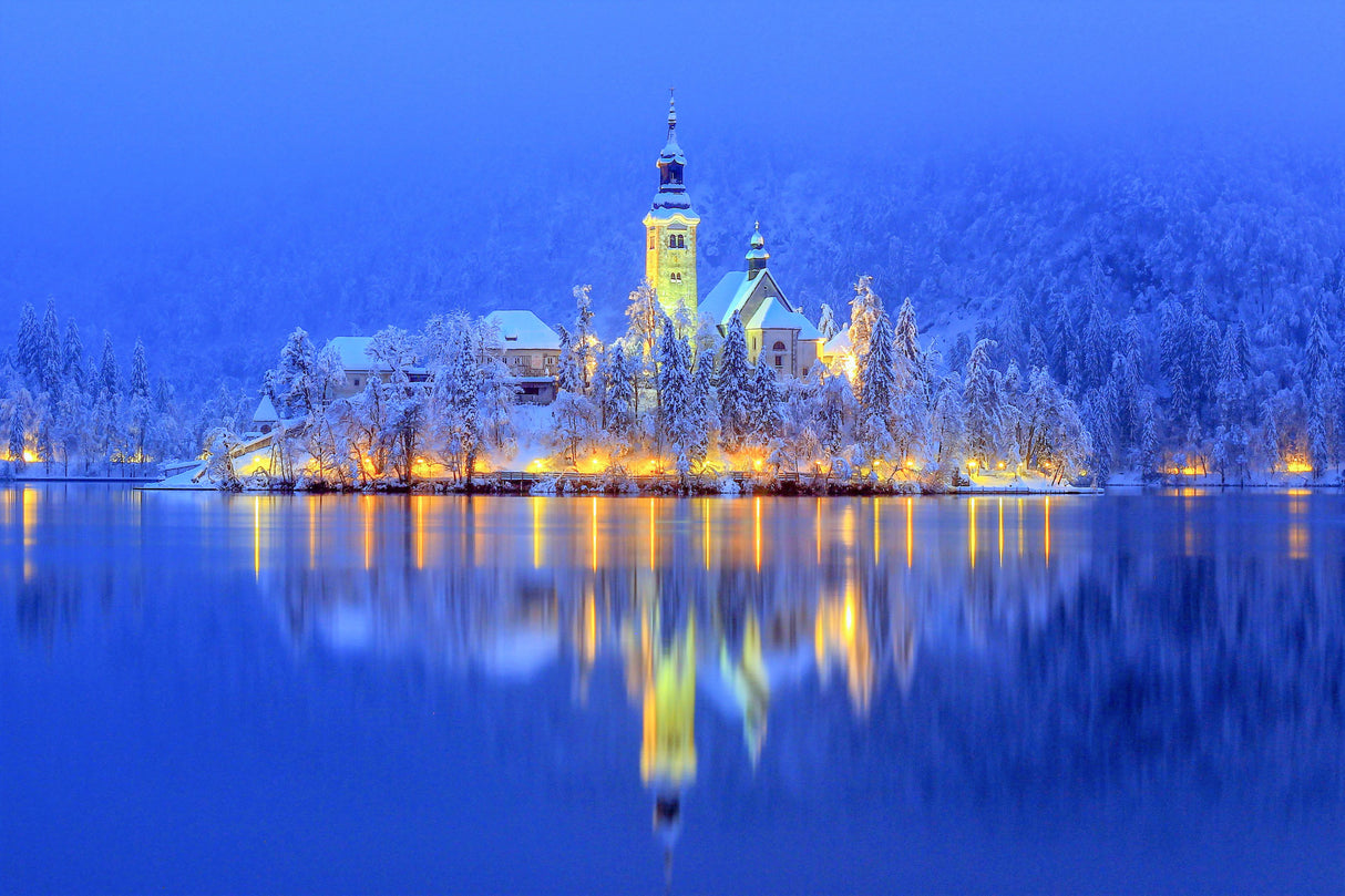 Bled Island Poster och Canvastavla