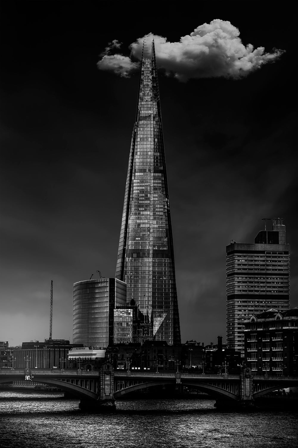 Over the Shard Poster och Canvastavla