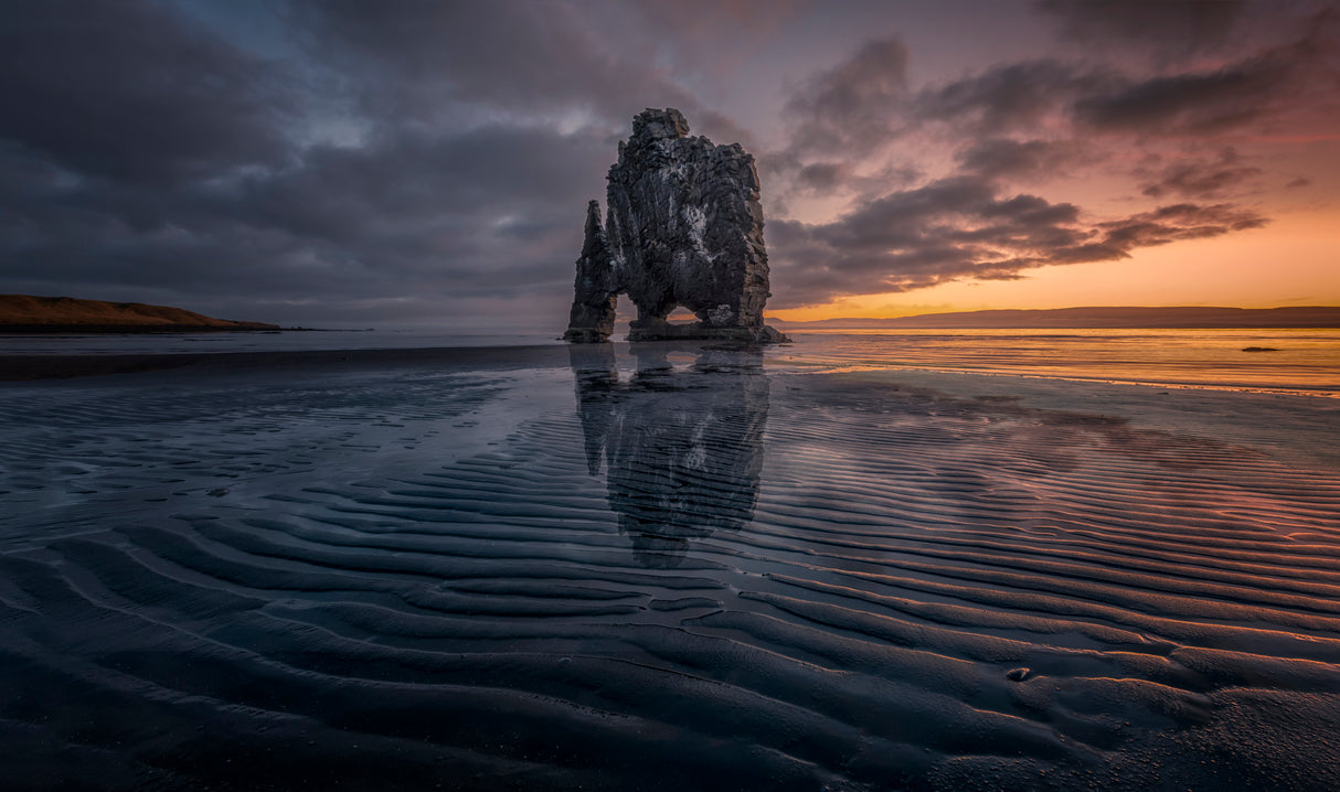 Sunrise at Rhino Poster och Canvastavla