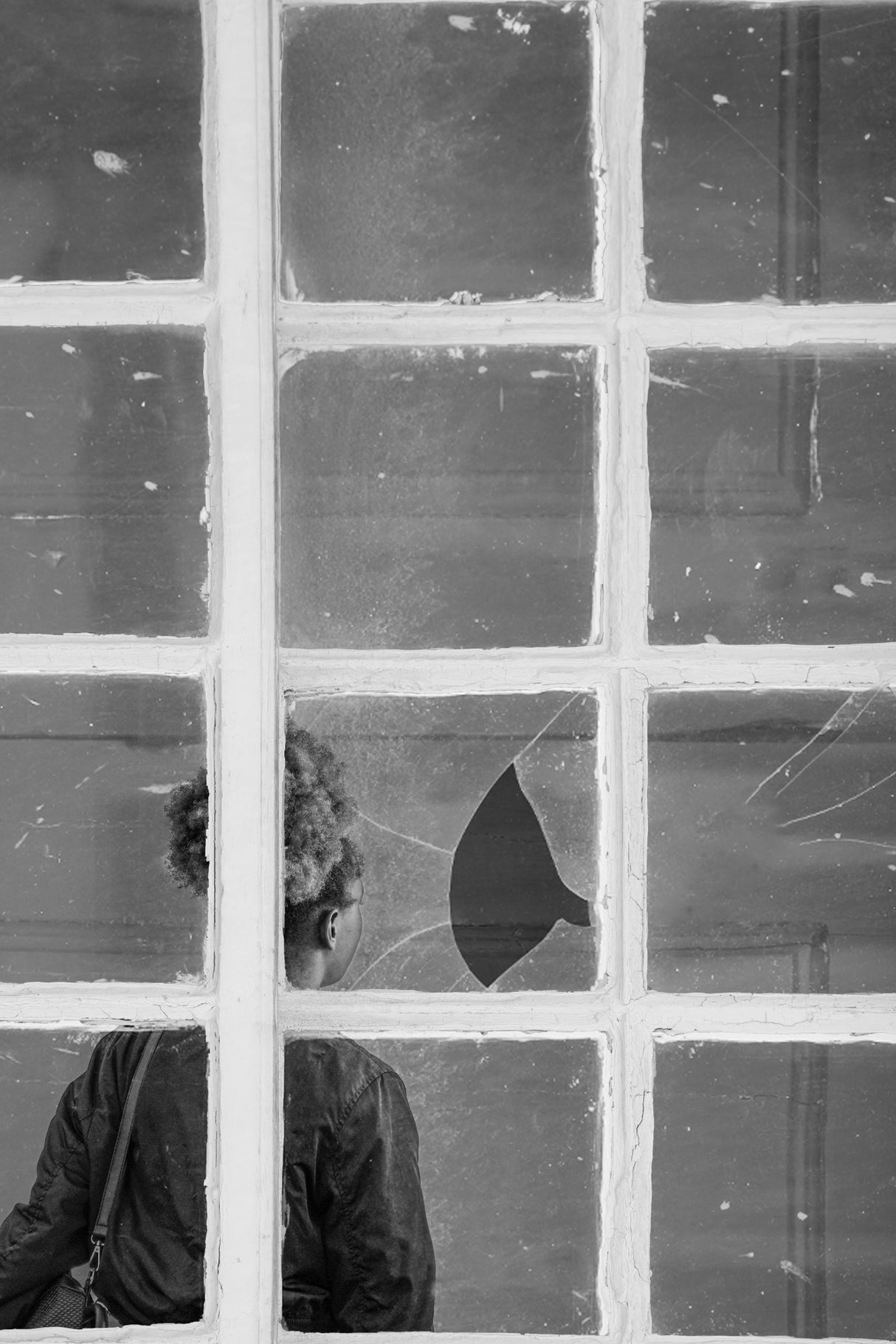 Broken glass Poster och Canvastavla