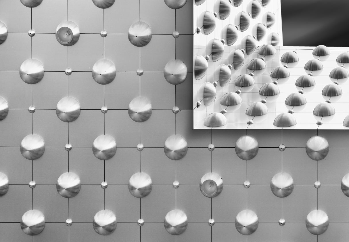 Ordered spheres Poster och Canvastavla
