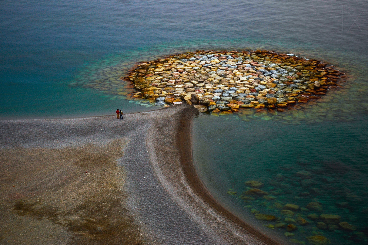 The Tyrrhenian Sea shore II Poster och Canvastavla