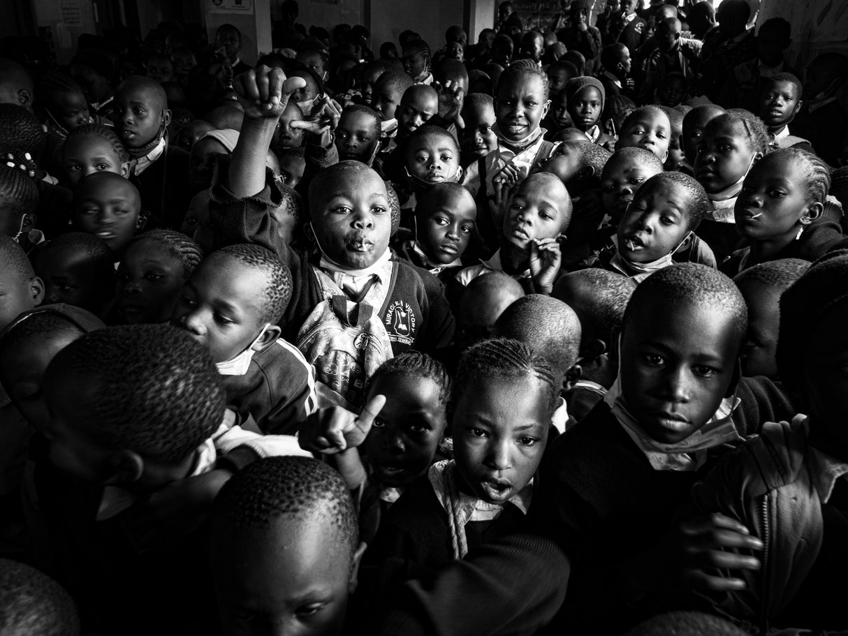 an overcrowded school Poster och Canvastavla