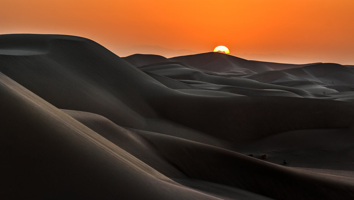 sunrise behind the mountains Poster och Canvastavla