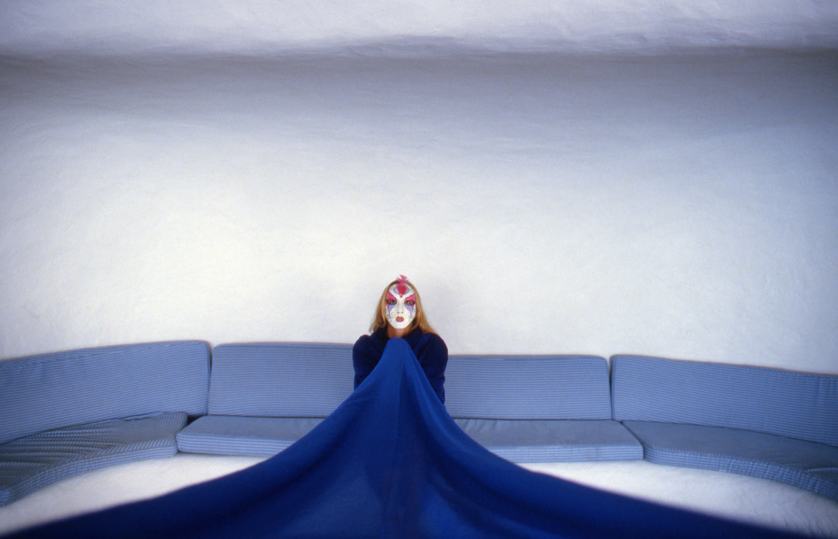 Blue cover (from the series "Imaginations incognito") Poster och Canvastavla
