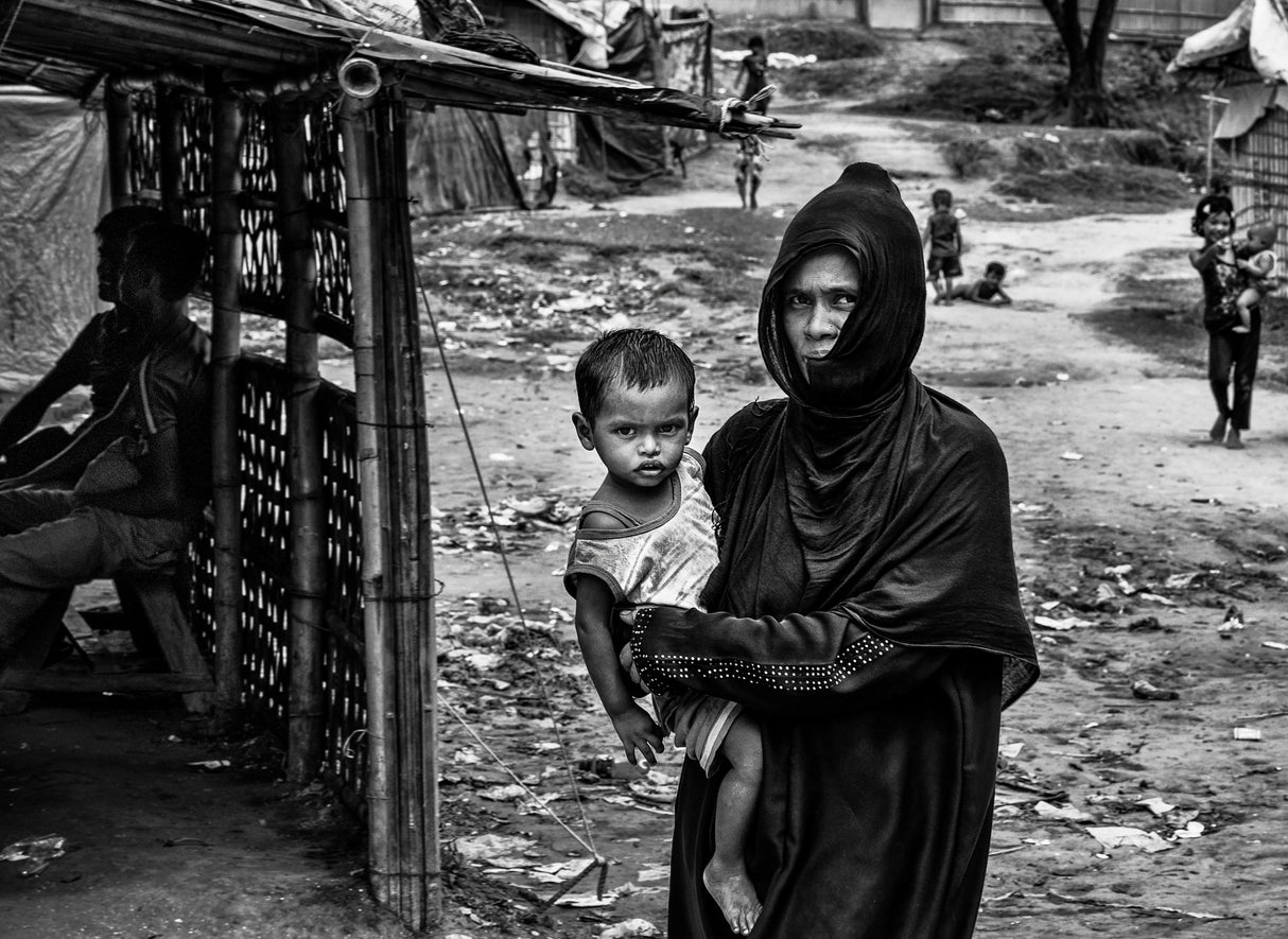 In a Rohingha refugee camp. Poster och Canvastavla