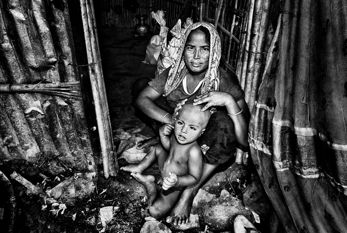 Rohingya refugee mother and son - Bangladesh Poster och Canvastavla
