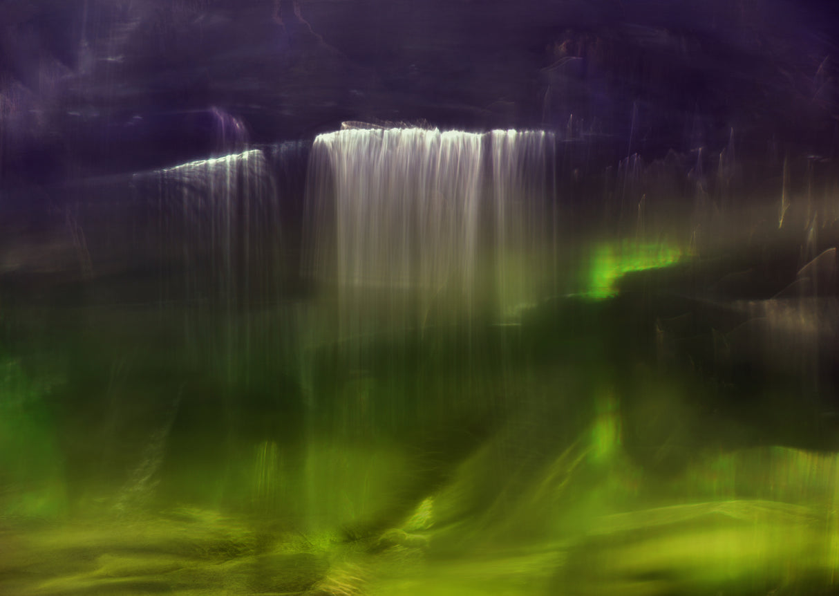 The green grotto Poster och Canvastavla