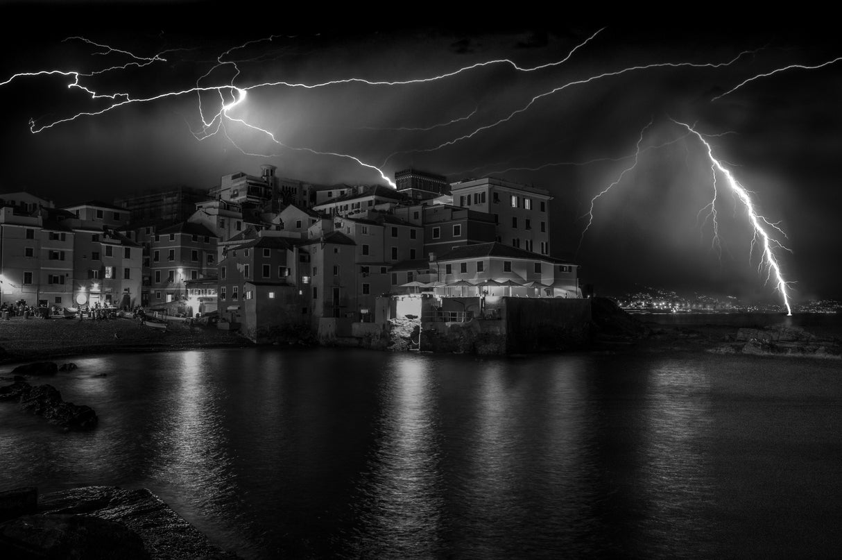 Fairytale night in Boccadasse Poster och Canvastavla