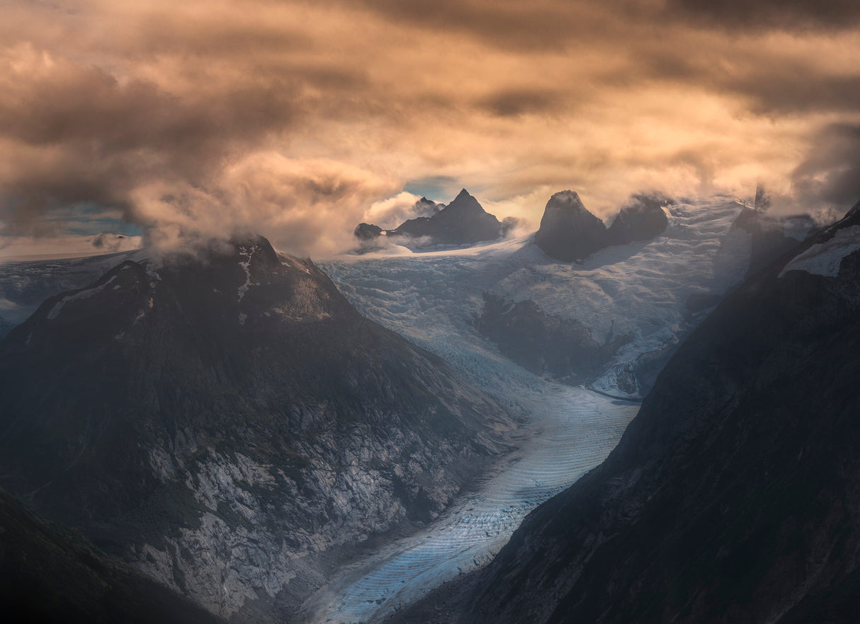 Battle Glacier Poster och Canvastavla