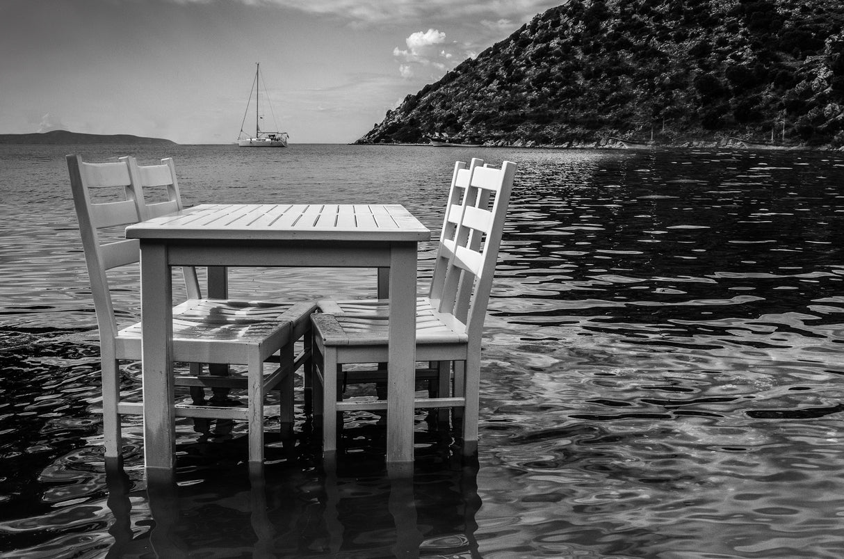 Table with a view Poster och Canvastavla