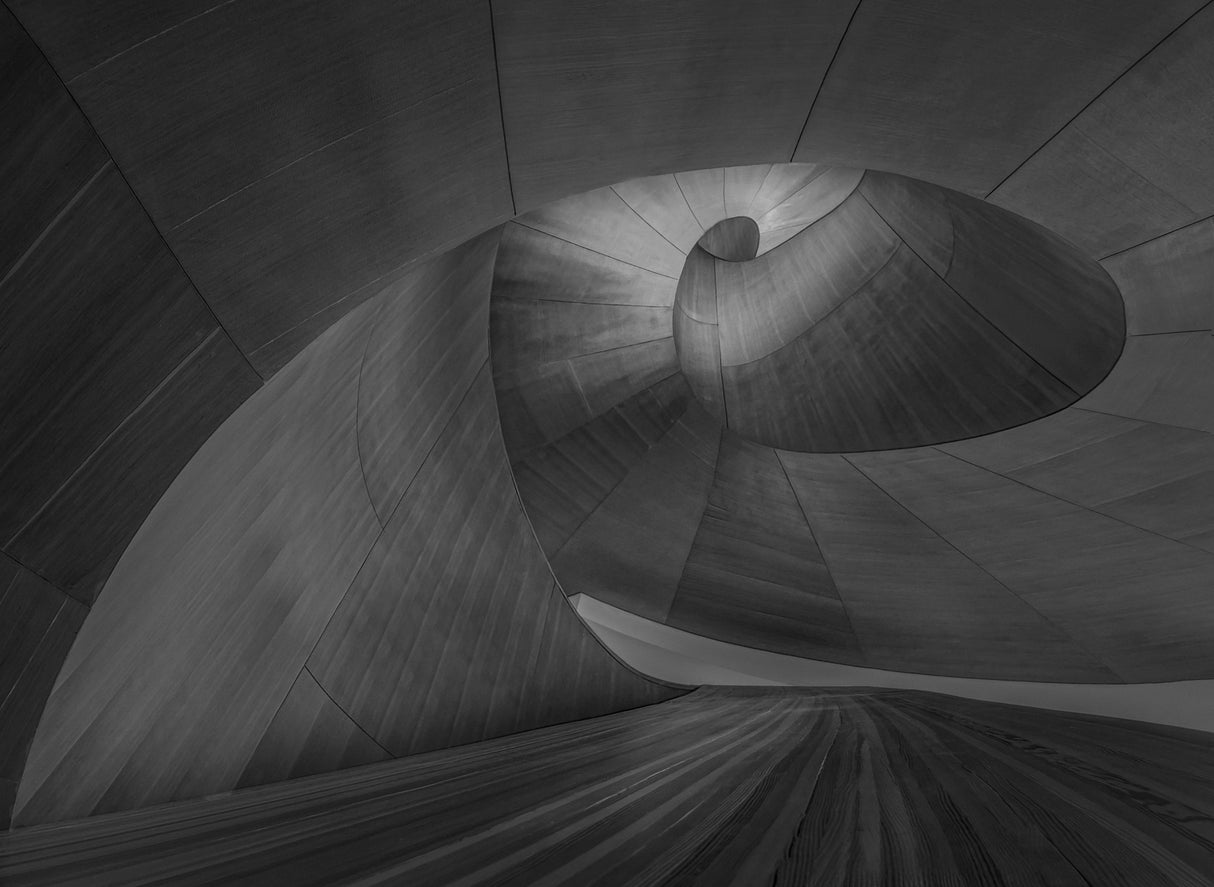Curve on the Staircase Poster och Canvastavla