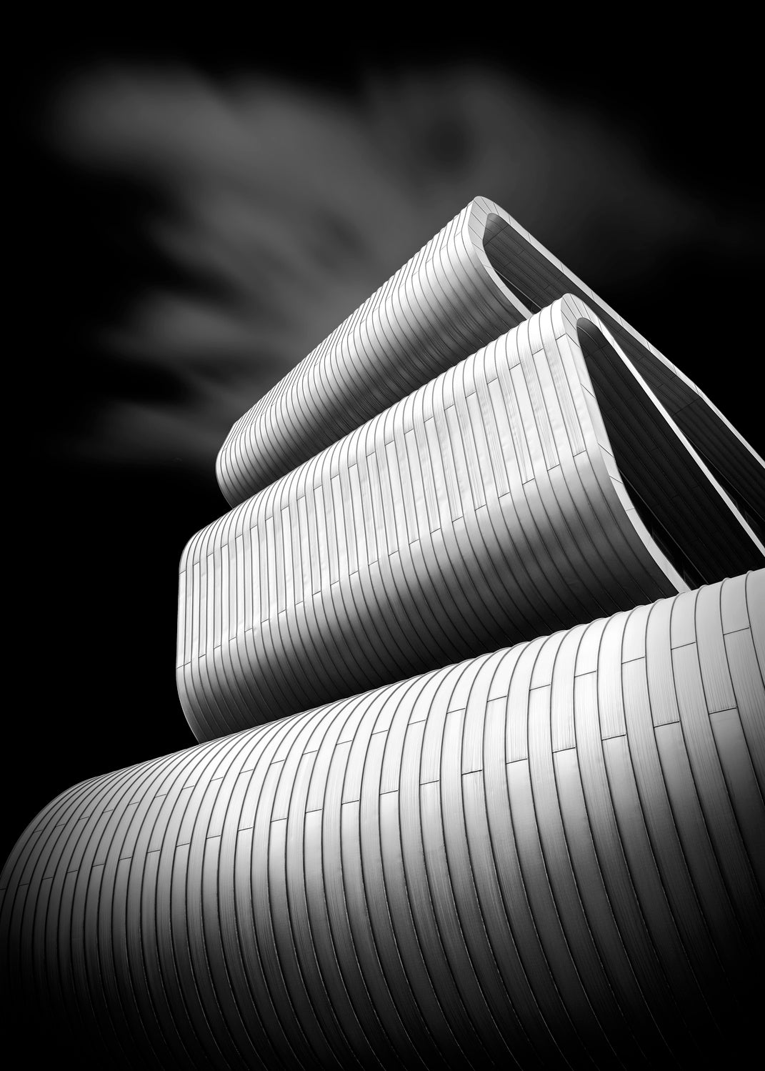 The Curved One Poster och Canvastavla