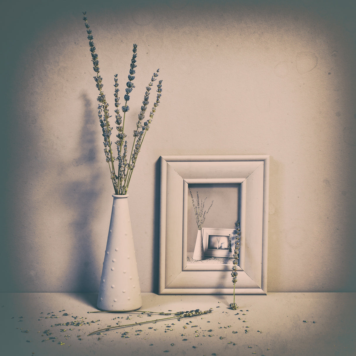 Frame in a frame, in a .. Poster och Canvastavla