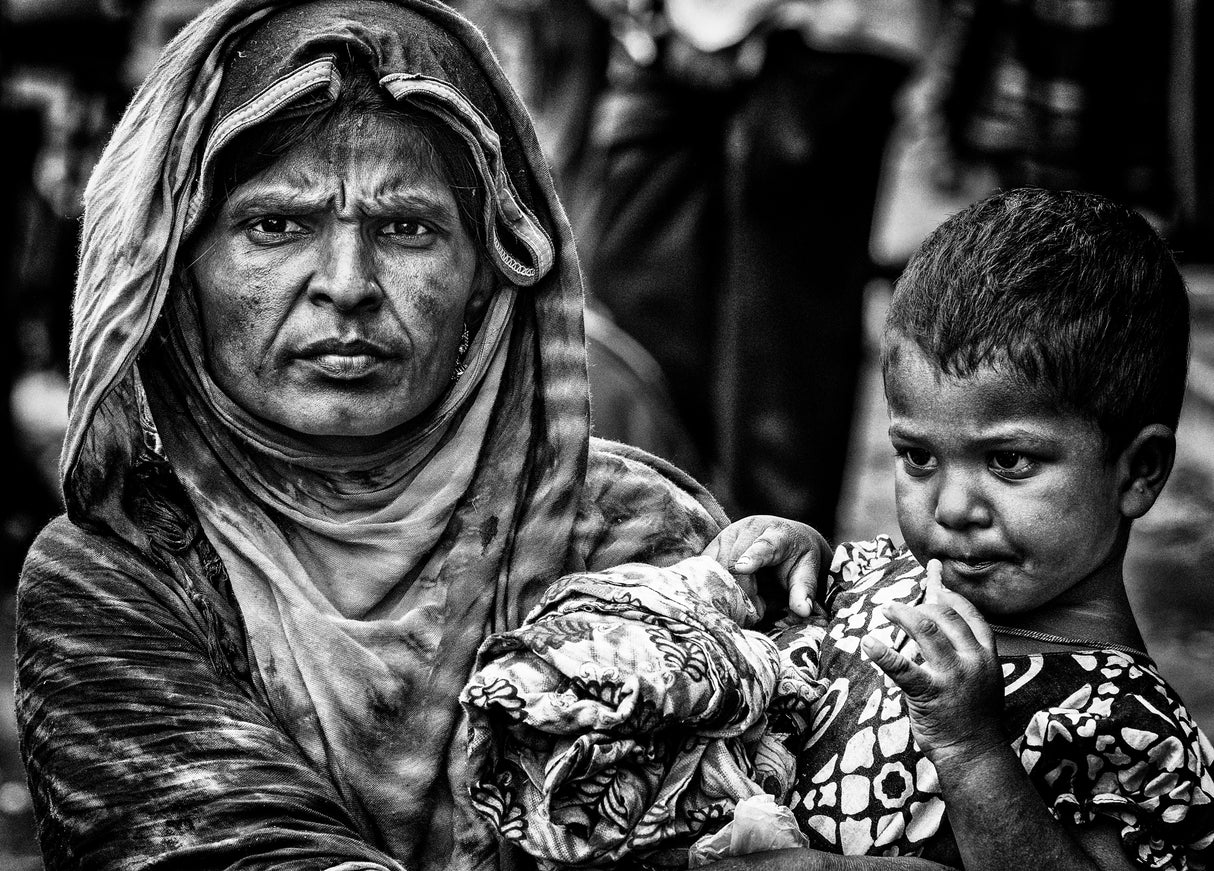 Bangladeshi woman and her child Poster och Canvastavla