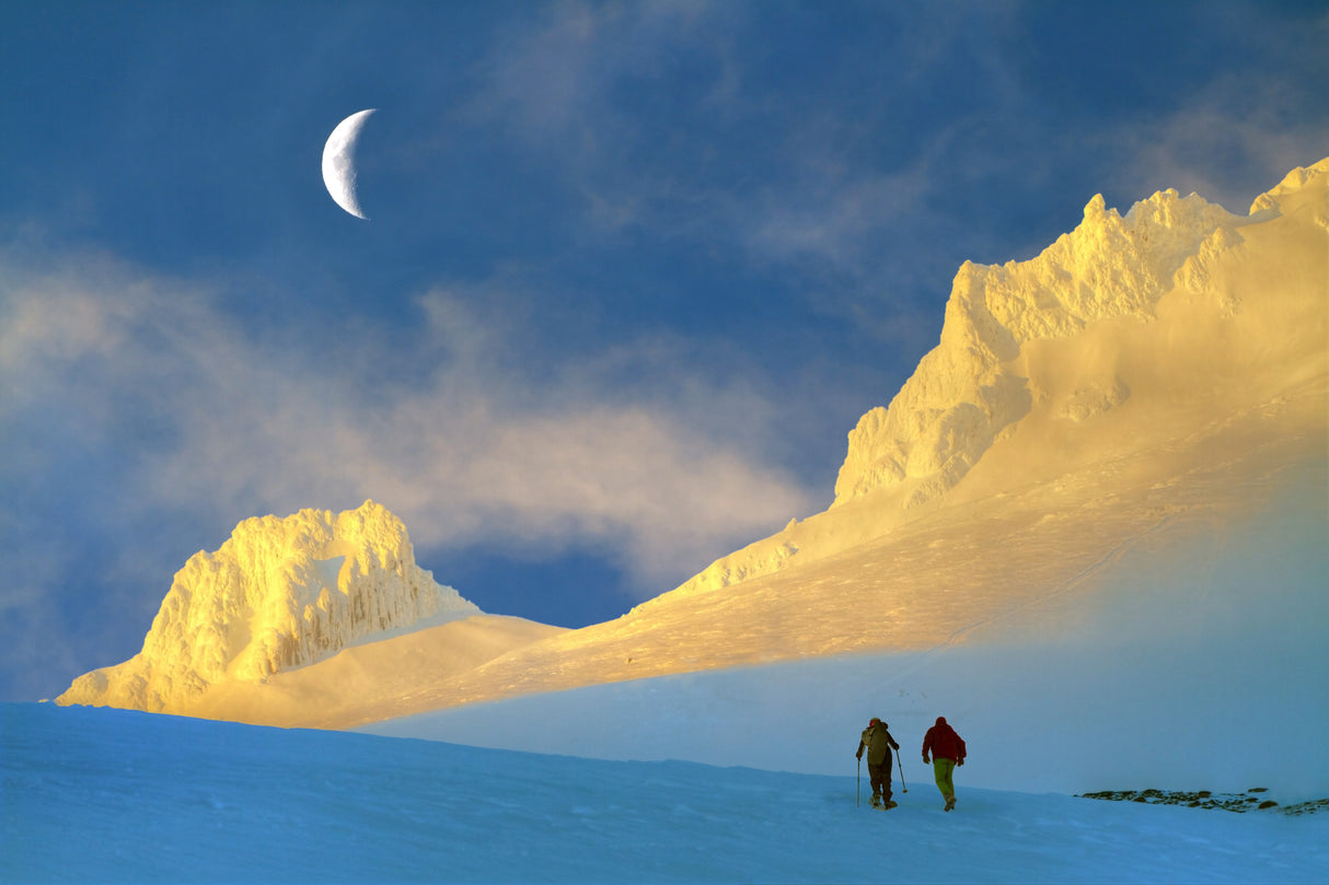 Toward Frozen Mountain Poster och Canvastavla