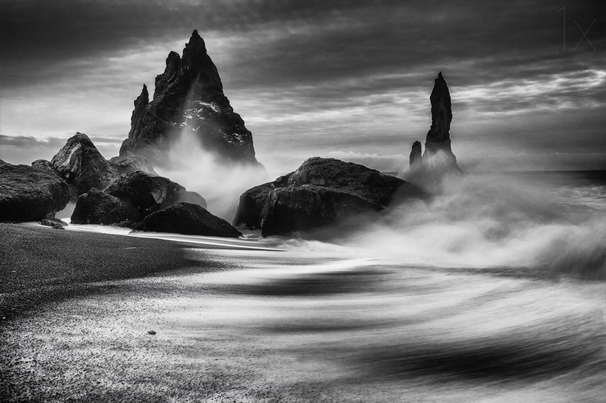 Iceland Rocks Poster och Canvastavla