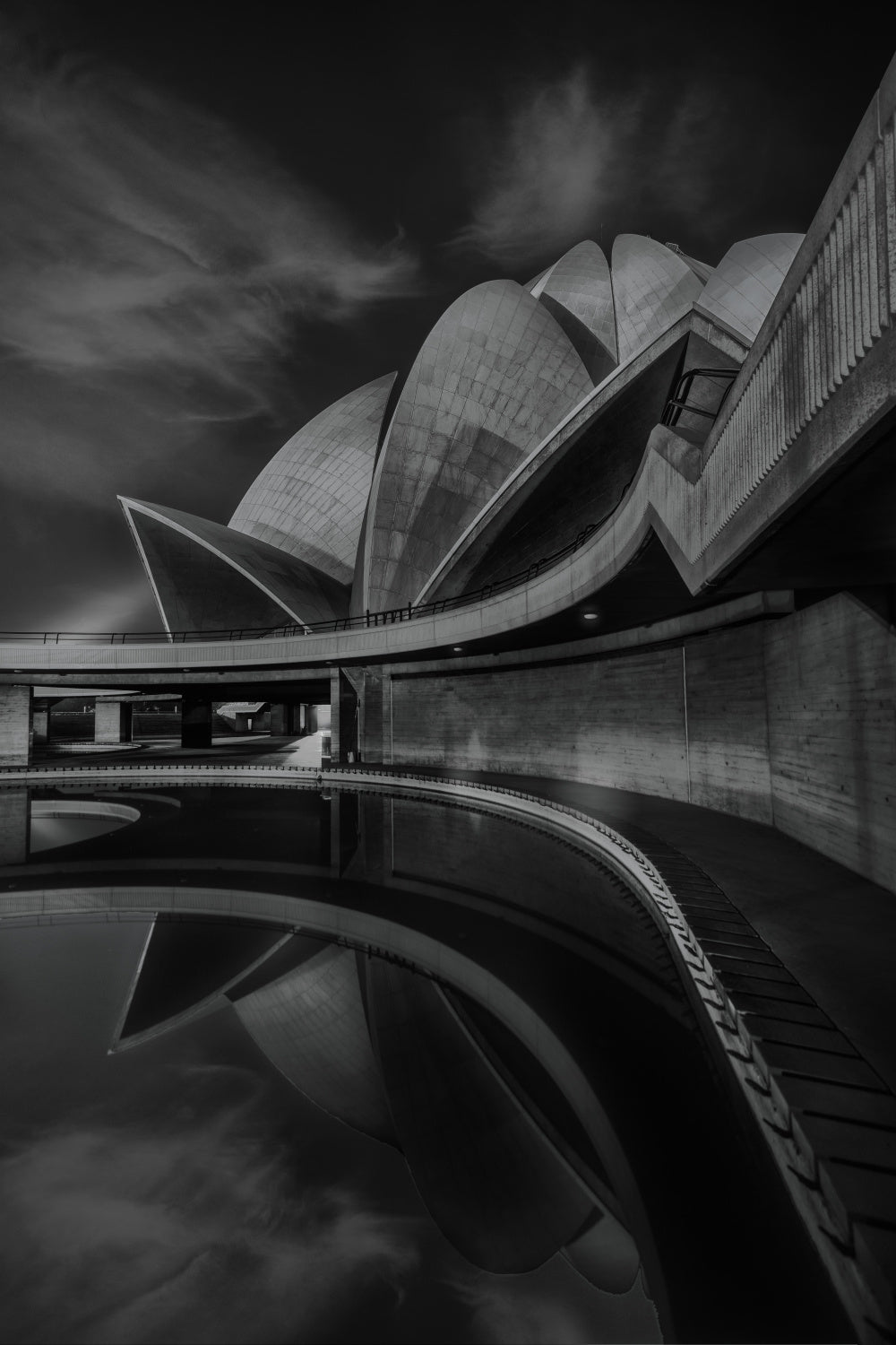 The Lotus Temple Poster och Canvastavla