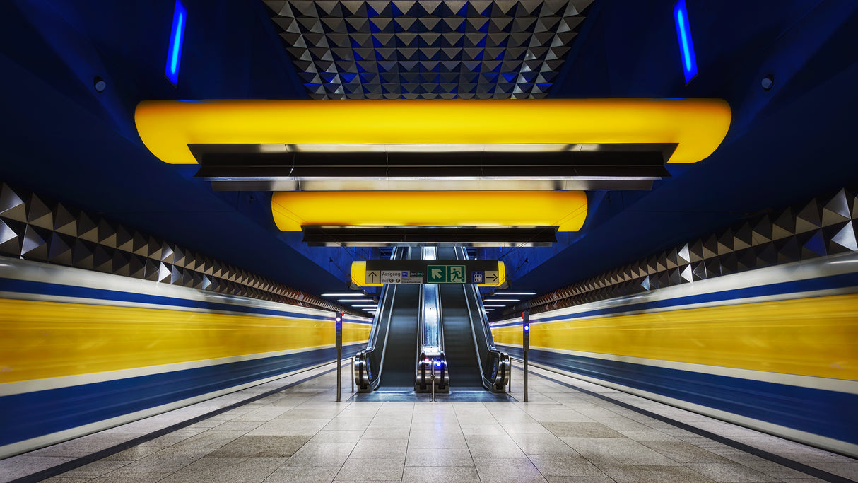 Diamond underground Poster och Canvastavla