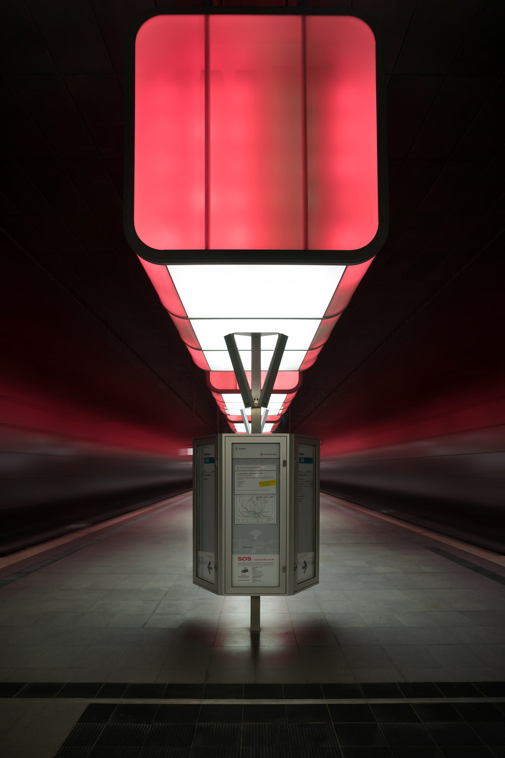 U-Bahn Hafencity Poster och Canvastavla