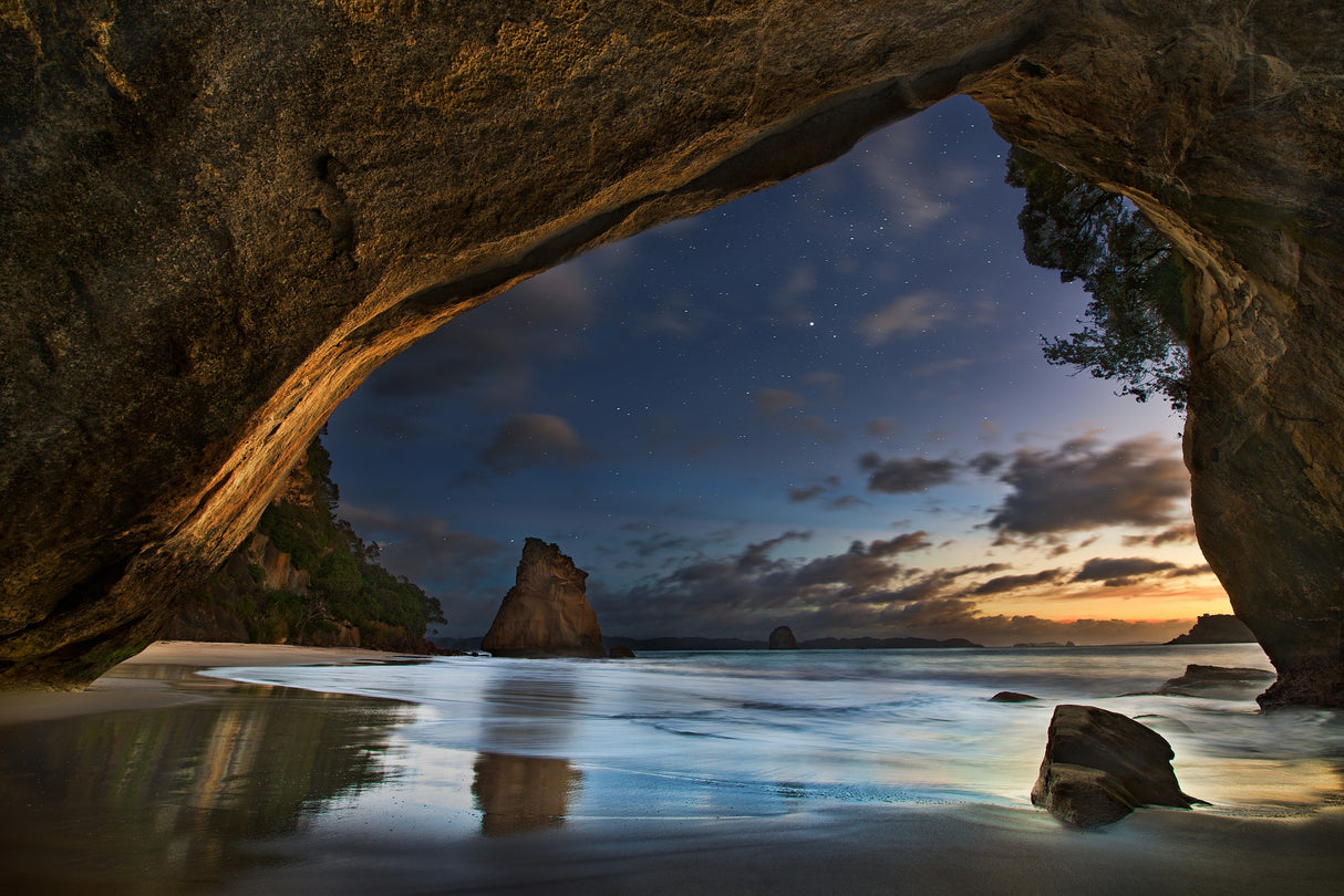 Cathedral Cove Poster och Canvastavla