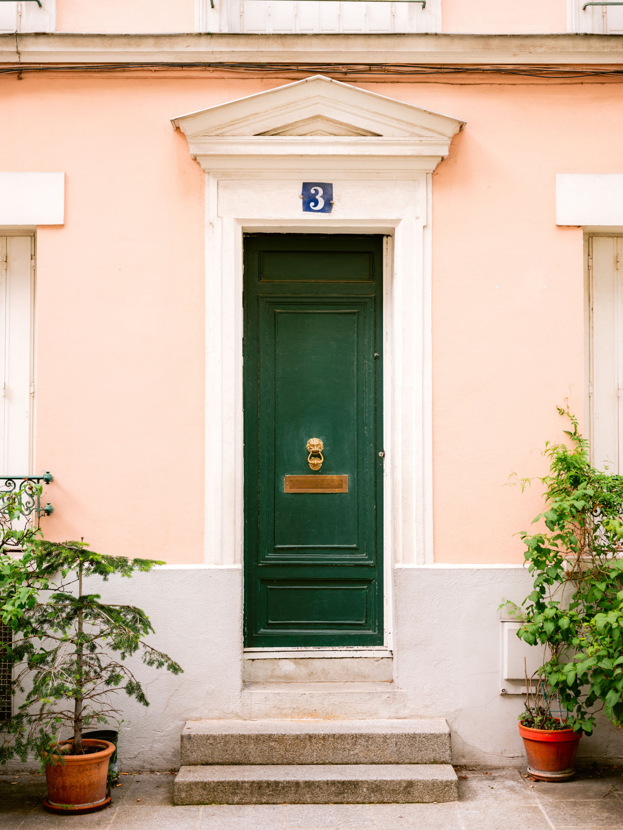 Rue de Cremieux number 3 - Paris Poster och Canvastavla