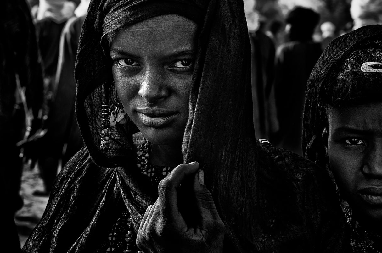 Girls at the gerewol festival-II - Niger Poster och Canvastavla