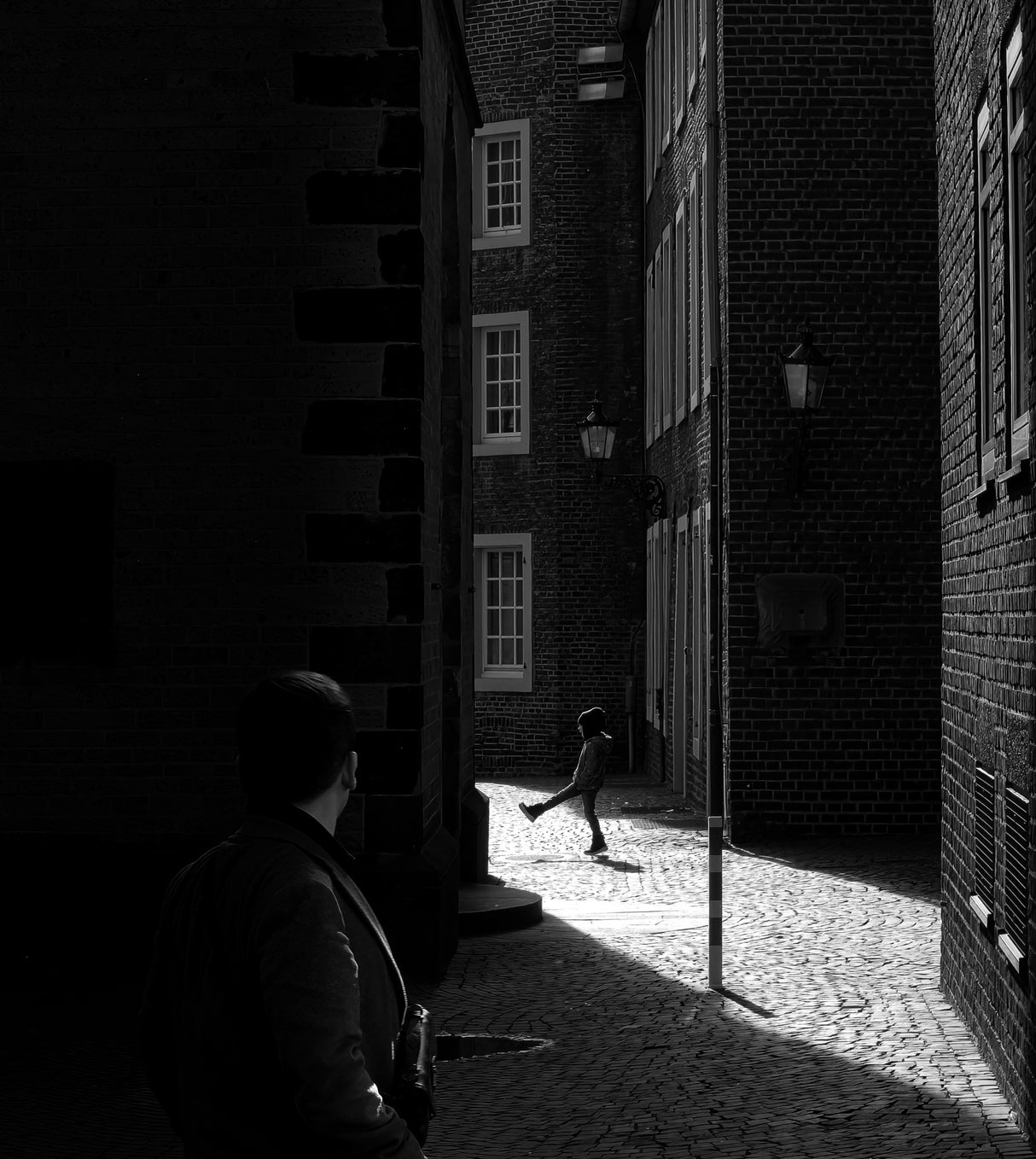 the step in the light Poster och Canvastavla