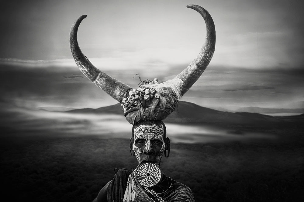 Horns Mursi Poster och Canvastavla