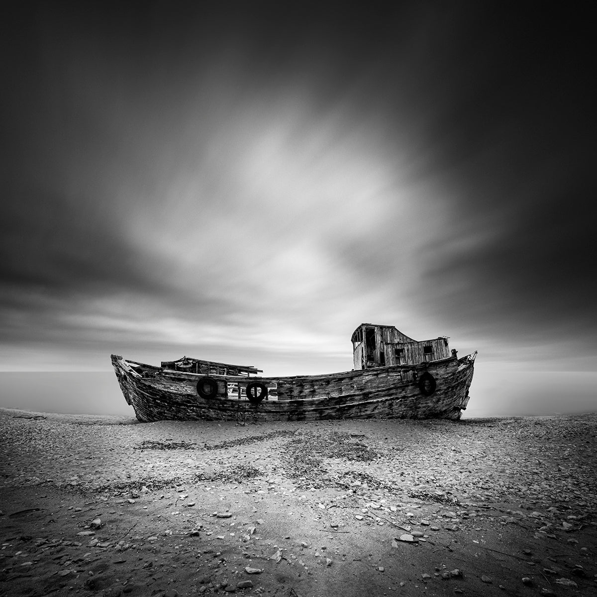 "Wrecks 09" - Agalipa, Skyros Poster och Canvastavla