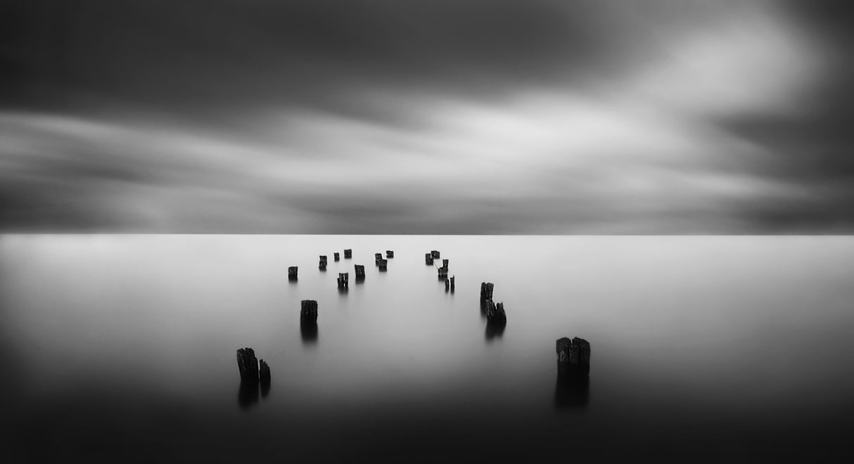 the remains of a pier Poster och Canvastavla