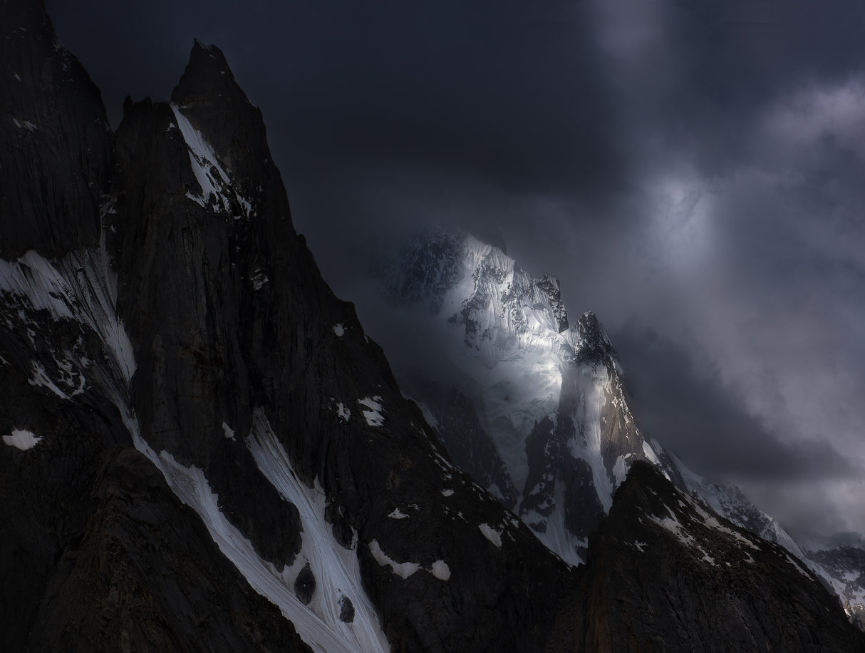 Mountain Lights Poster och Canvastavla