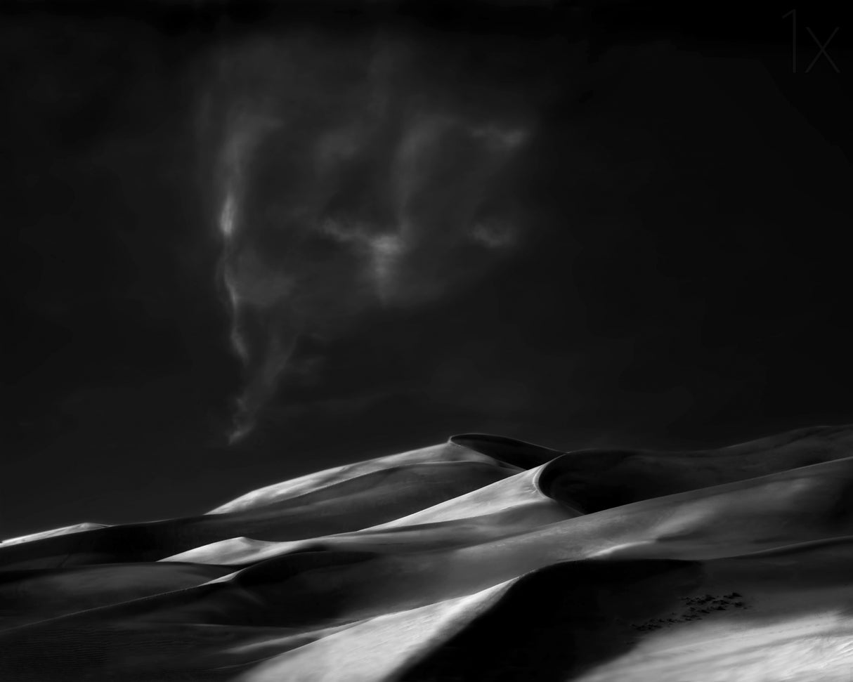 The mournful kingdom of sand ... Poster och Canvastavla