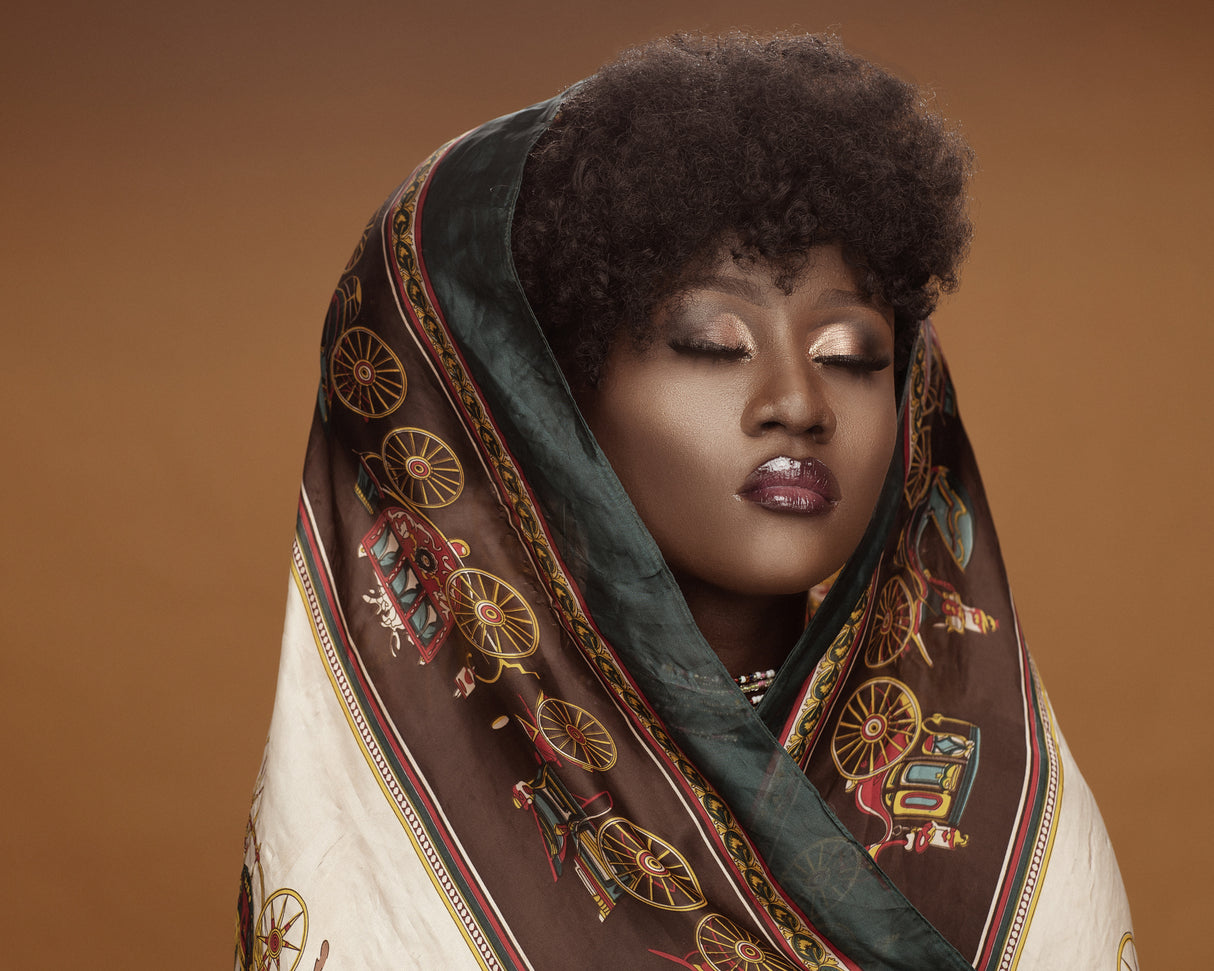 Veiled Poster och Canvastavla