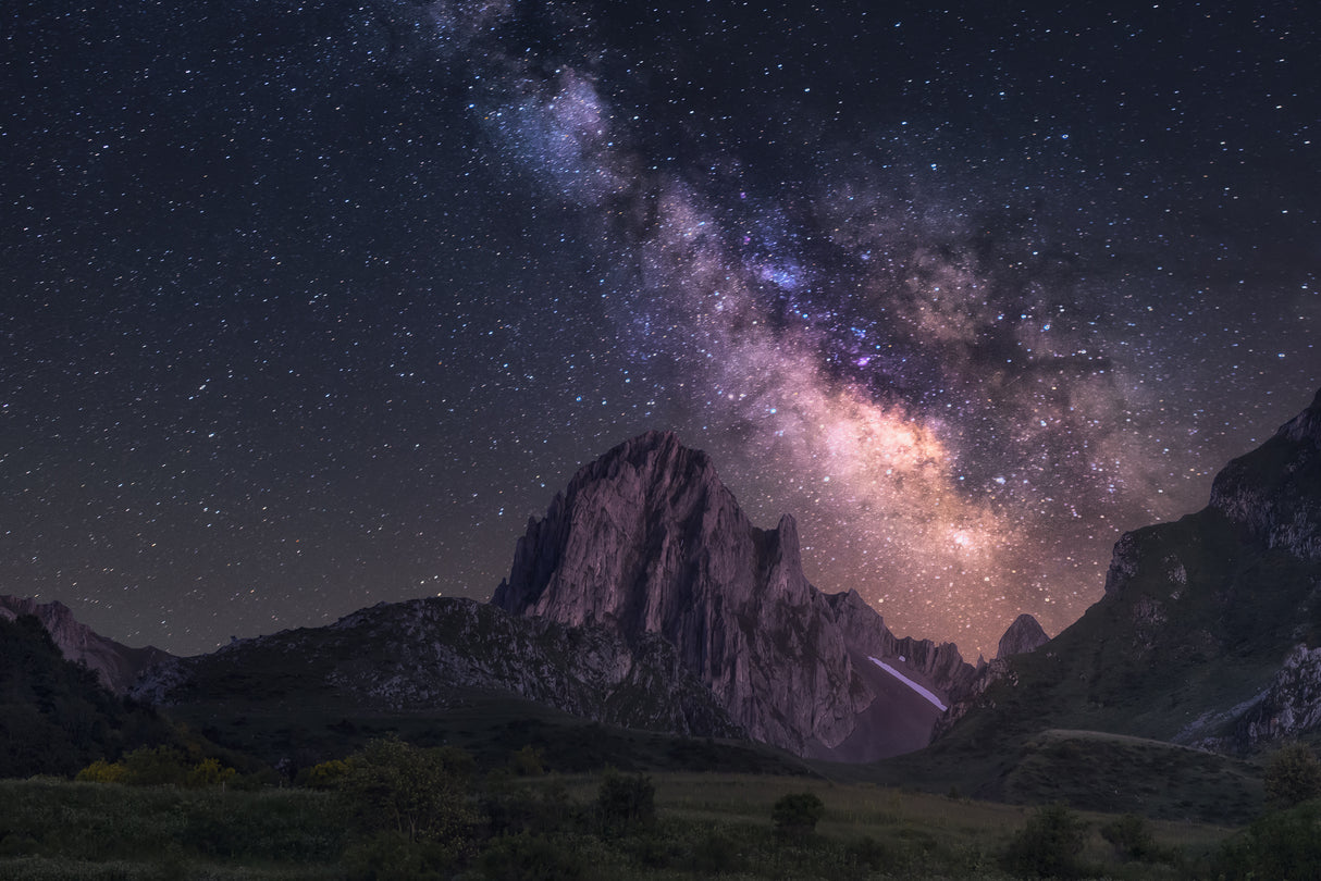 Mountain and Milky Way Poster och Canvastavla