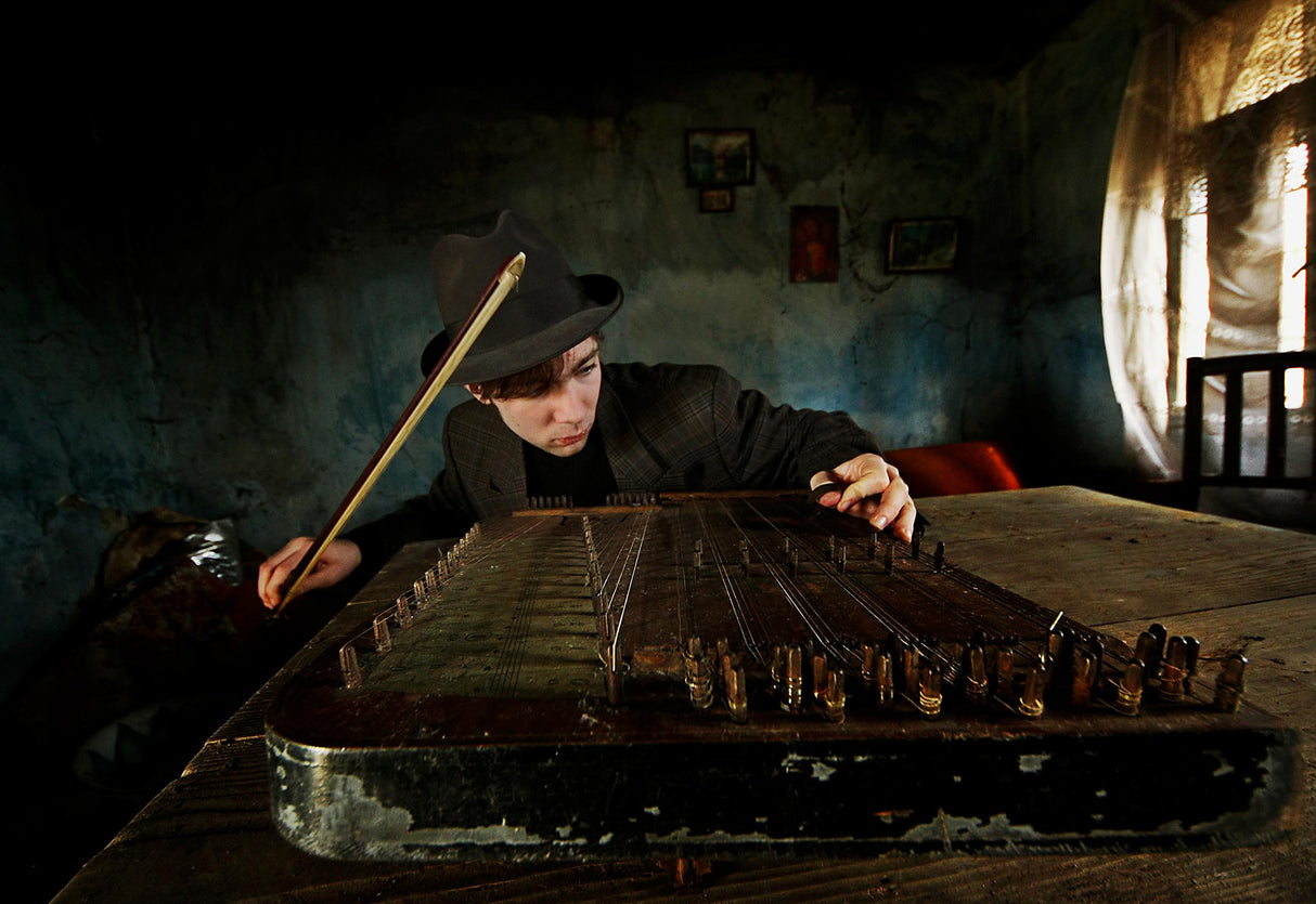 Six Strings that Drew Blood Poster och Canvastavla