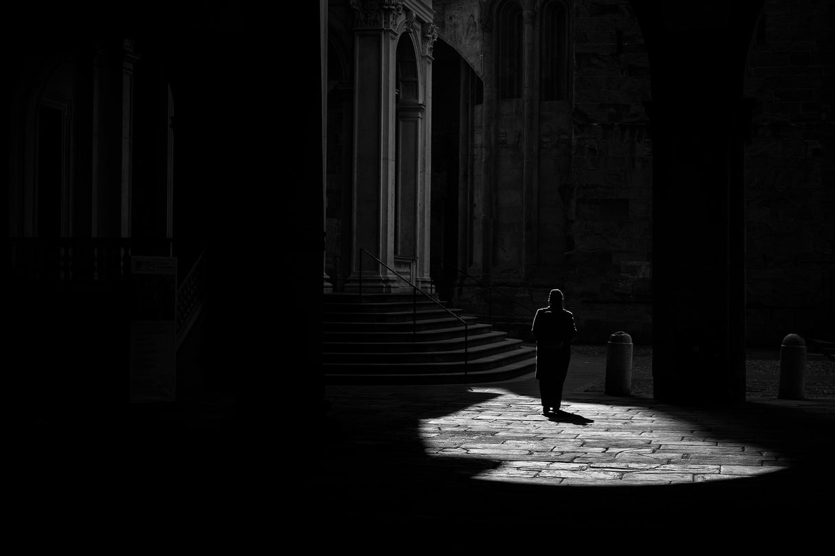Toward the light #2 Poster och Canvastavla