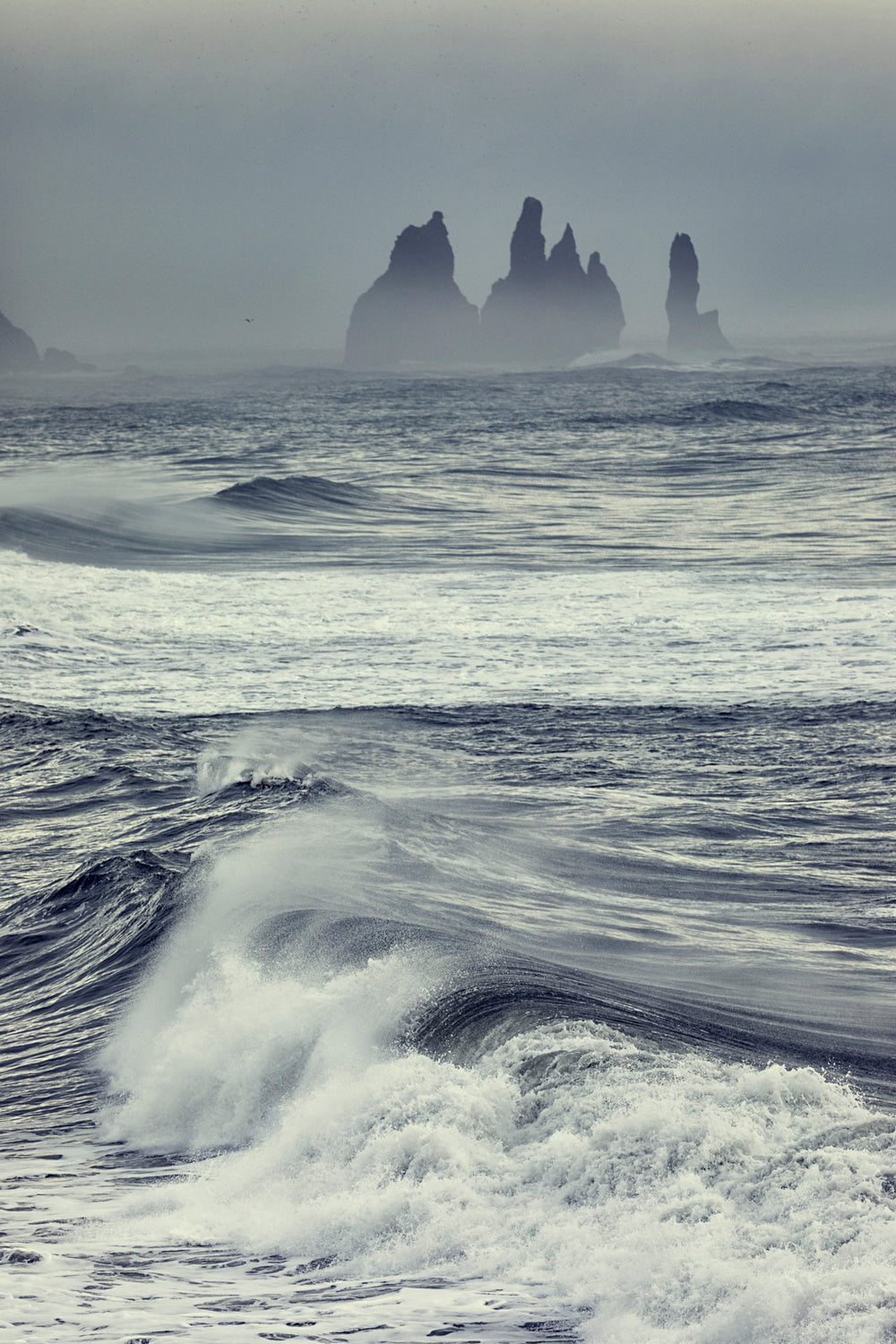 Reynisdrangar Poster och Canvastavla
