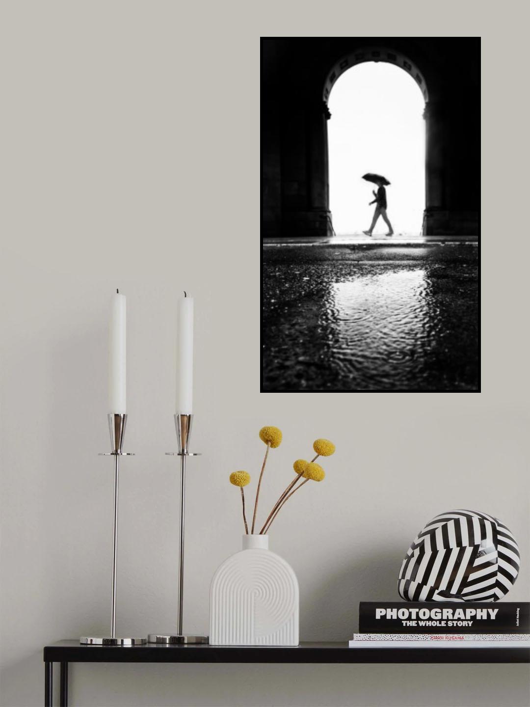 Rainy walk Poster och Canvastavla