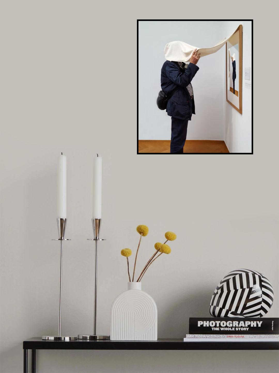 Watching his selfie at the museum.....! Poster och Canvastavla