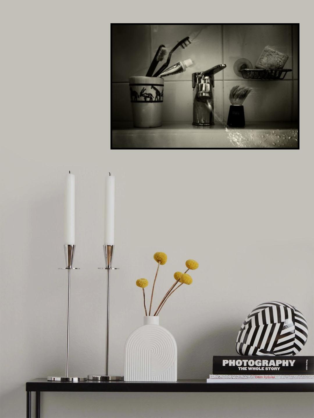 Strong Wind Poster och Canvastavla