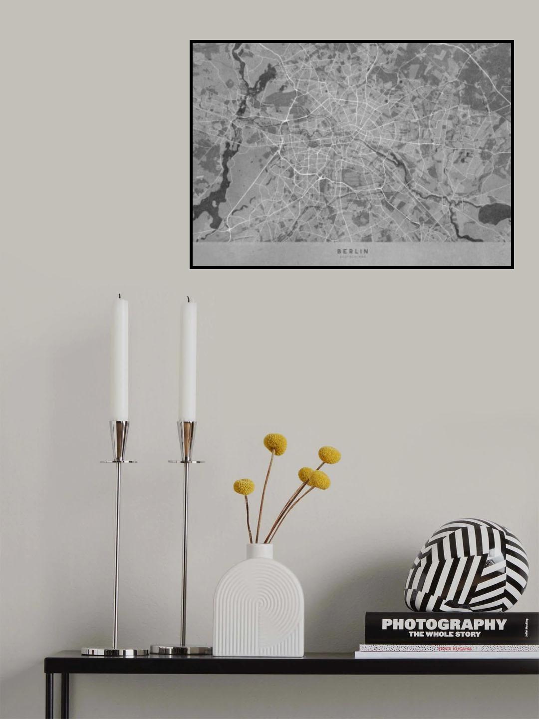 Gray vintage map of Berlin in Germany Poster och Canvastavla