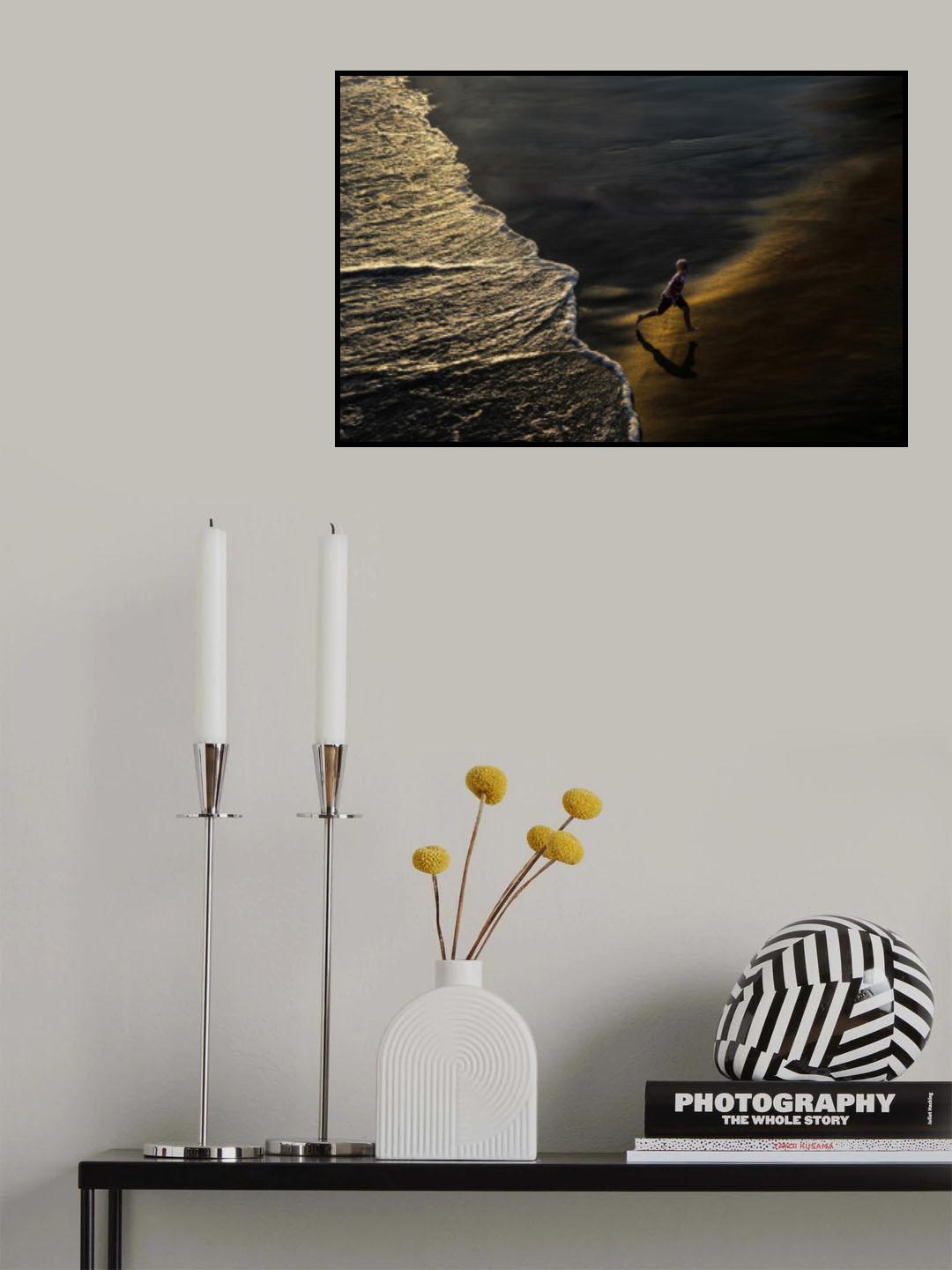 Boy Running On The Beach Poster och Canvastavla