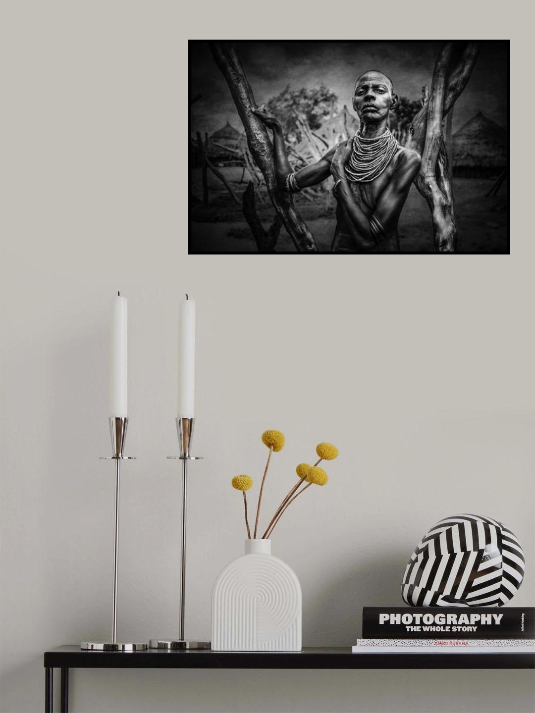 Woman from Karo Poster och Canvastavla