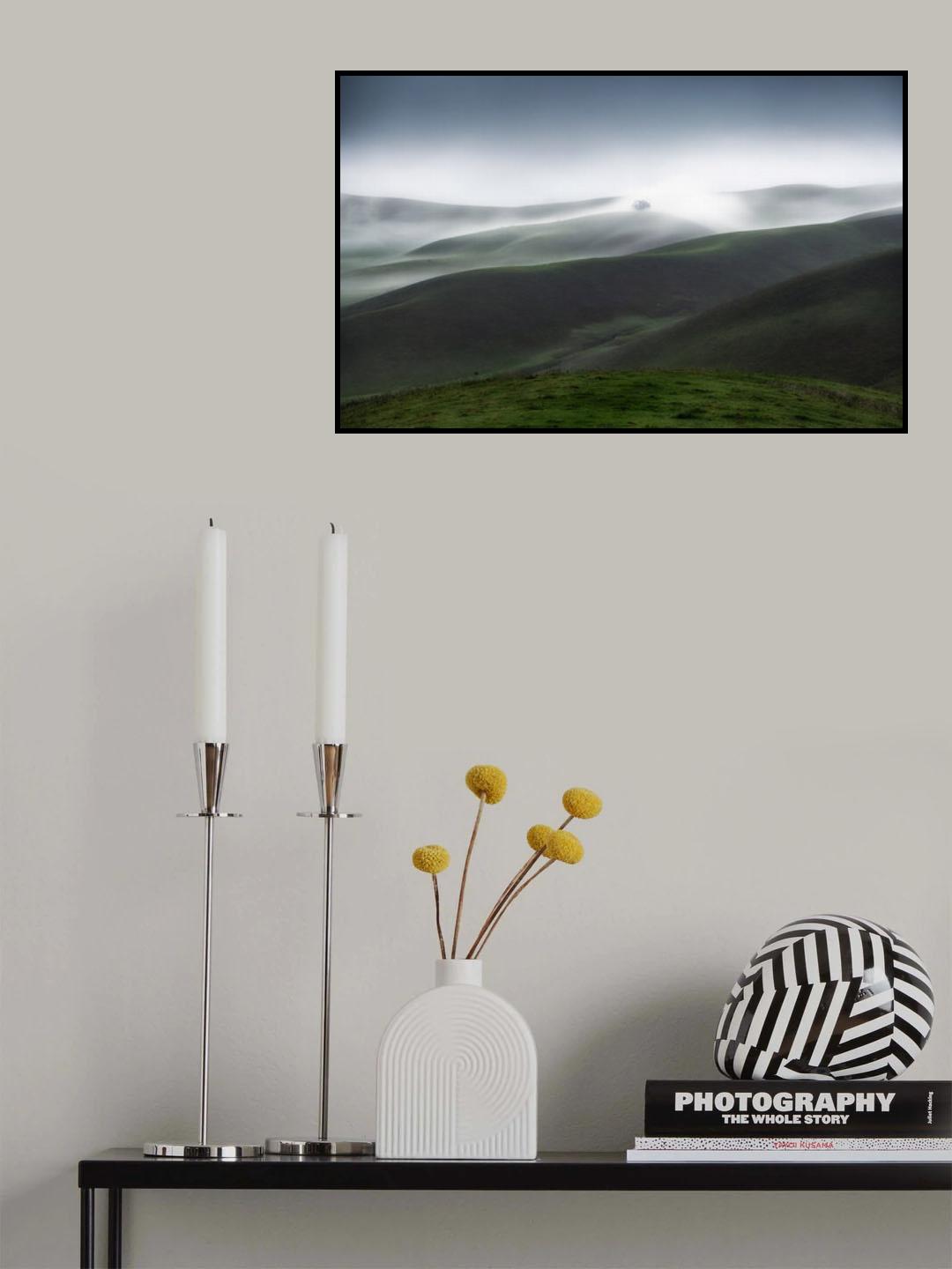 Rolling Hills and Fog Poster och Canvastavla