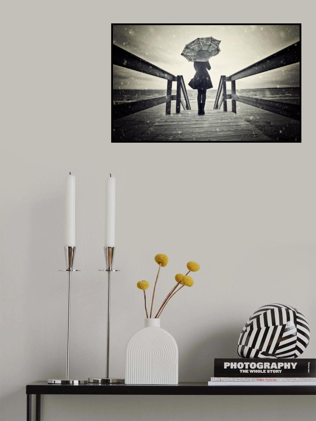 Awaiting Poster och Canvastavla