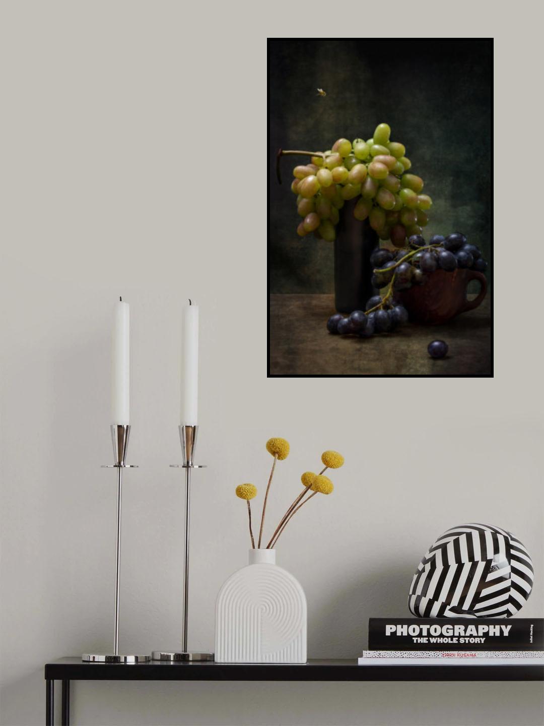 Still life with grapes and a bee Poster och Canvastavla