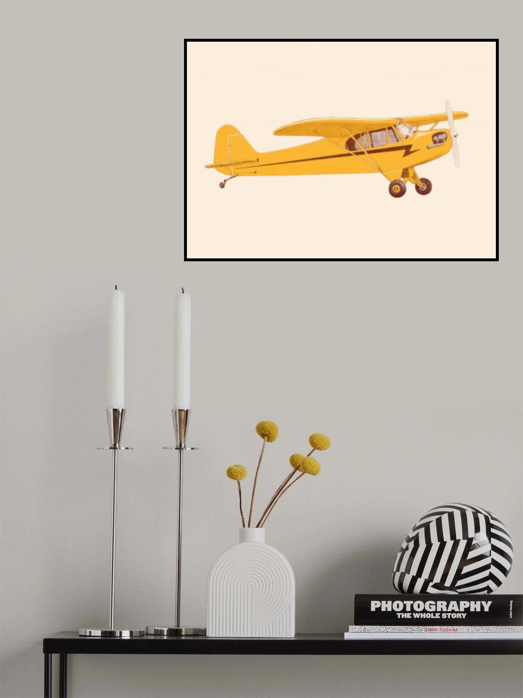 Little Yellow Club Piper Club Poster och Canvastavla